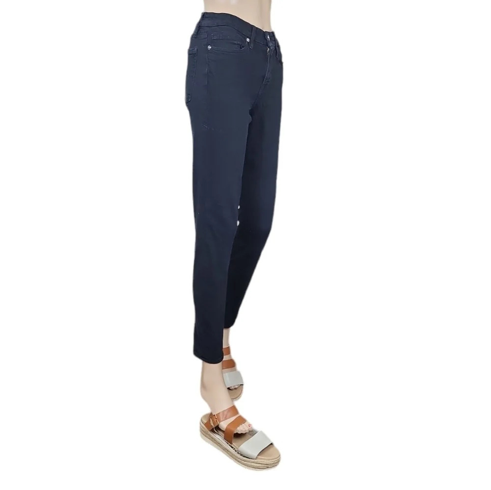 Good American Good Legs Cropped Jeans in Black001 - Picture 2 of 6